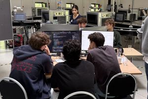 Machine und Deep Learning: Zweitägige Schulung im InTraLab